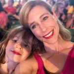 Stacy O'Connell - @stacyomix - Instagram