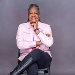 Stacy Pinckney - @stacymnm - Instagram