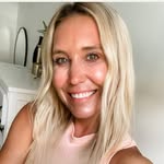Stacy Smith - @farmhousetofrills - Instagram