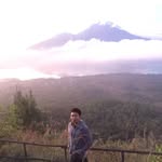 Stanley Low - @stanleylowww - Instagram