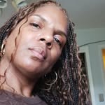 Stef Jones - @jonesstephanafrank - Instagram