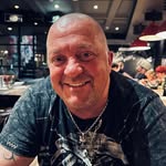 Stefan Lutz-Melanchthon - @stefanlutz8967 - Instagram