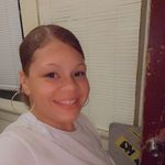 Stefani Walker - @born2windisaster - Instagram