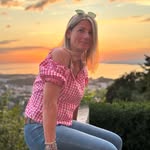 Stefanie Born - @funnyroach01 - Instagram