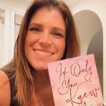 Stefanie Castro - @stefaniecastro.author - Instagram