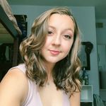 Stefanie Lynch - @stefiejol - Instagram