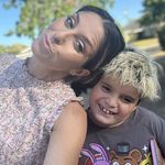 Stefanie Walker - @lilmisspixiedust - Instagram