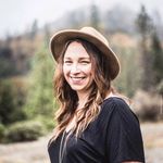 Stefanie Walker - @stef.walker - Instagram