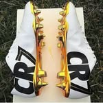 stefano lee - @vannoof - Instagram