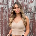 Stella Bauer - Facebook