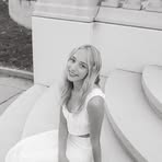Stella Bauer - Facebook