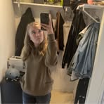 Stella Knudsen - Facebook