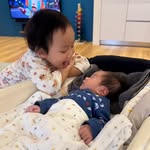 好乖姐弟倆🧡 - @stella.lyon_lee - Instagram