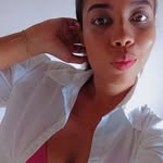 Stella Paz - @stellapaz18 - Instagram