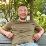 Stellan Strauß | GUITAR | VOCALS | DJ - @stellanstrauss - Instagram