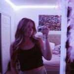 Stella Swanson - @stelswan - Instagram