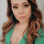 Steph Barker - @stephhbarker - Instagram