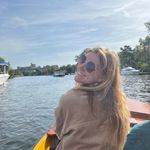 Steph Barker - @steph.barker - Instagram