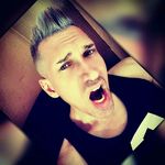 Stephan Venter - @glitterati33 - Instagram