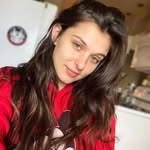 @step.hanijones - Instagram