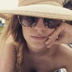 Stephanie Byron - @sbyron94 - Instagram