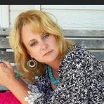 Stephanie Roberson-Caster - Facebook