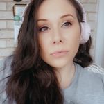 Stephanie Clapper - @littlegirlredd27 - Instagram