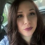 Stephanie Clapper - @clapper6073 - Instagram