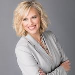 Stephanie Coy Real Estate - @stephaniecoyre - Instagram