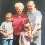 Stephanie Eardley - Facebook