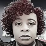 Stephanie ChiltonSt Echols - @queened - Instagram