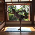 Stephanie Ewing - @mindfulyogirunner - Instagram