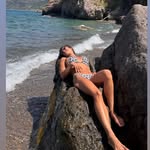 Stephanie Flora - @steph.irl.flo - Instagram
