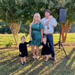 Stephanie Holtzclaw - @stephanie.holtzclaw - Instagram