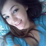 Stephanie Hooks - @hooks_1234 - Instagram