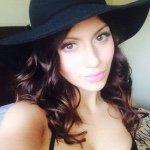 Stephanie Gomes - @stephanie_hyundai - Instagram