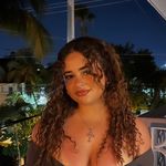 Stephanie Ibrahim - @stephanie.ib - Instagram