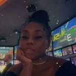 Stephanie Kitchen - @miss_kitchen00 - Instagram