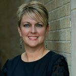 Stephanie Lemley - @stephanielemleybroker - Instagram