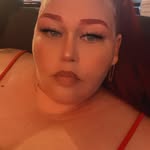 Stephanie Lowry - @fullsizepinky - Instagram