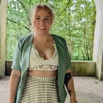 Stephanie Meadows | Nature Content Creator - @stephinto.nature - Instagram