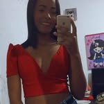 Stephanie Menezes - @menezes_tef - Instagram
