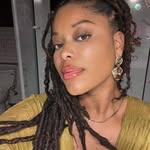 Stephanie Divine Messenger - @makab.ella - Instagram