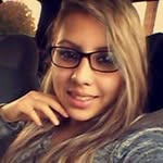 Stephanie Muniz - @stephanie.muniz15 - Instagram