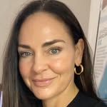 Stephanie Parris Aesthetician LE, CLT, CLHRP - @stephanietheskinexpert - Instagram