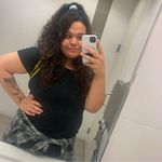 Stephanie Quesada - @girlmommy702 - Instagram