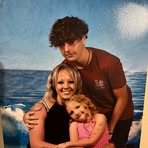 Stephanie Roach - Facebook