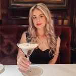 Stephanie Seager Agarunov - @shamelesslystephanie - Instagram