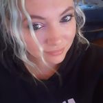 Stephanie Shelly - @stephanie.shelly.9 - Instagram