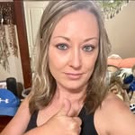 Stephanie Slone - @stephanieslone83 - Instagram